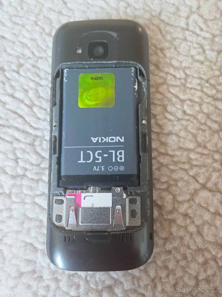 Nokia C5-00 - 3