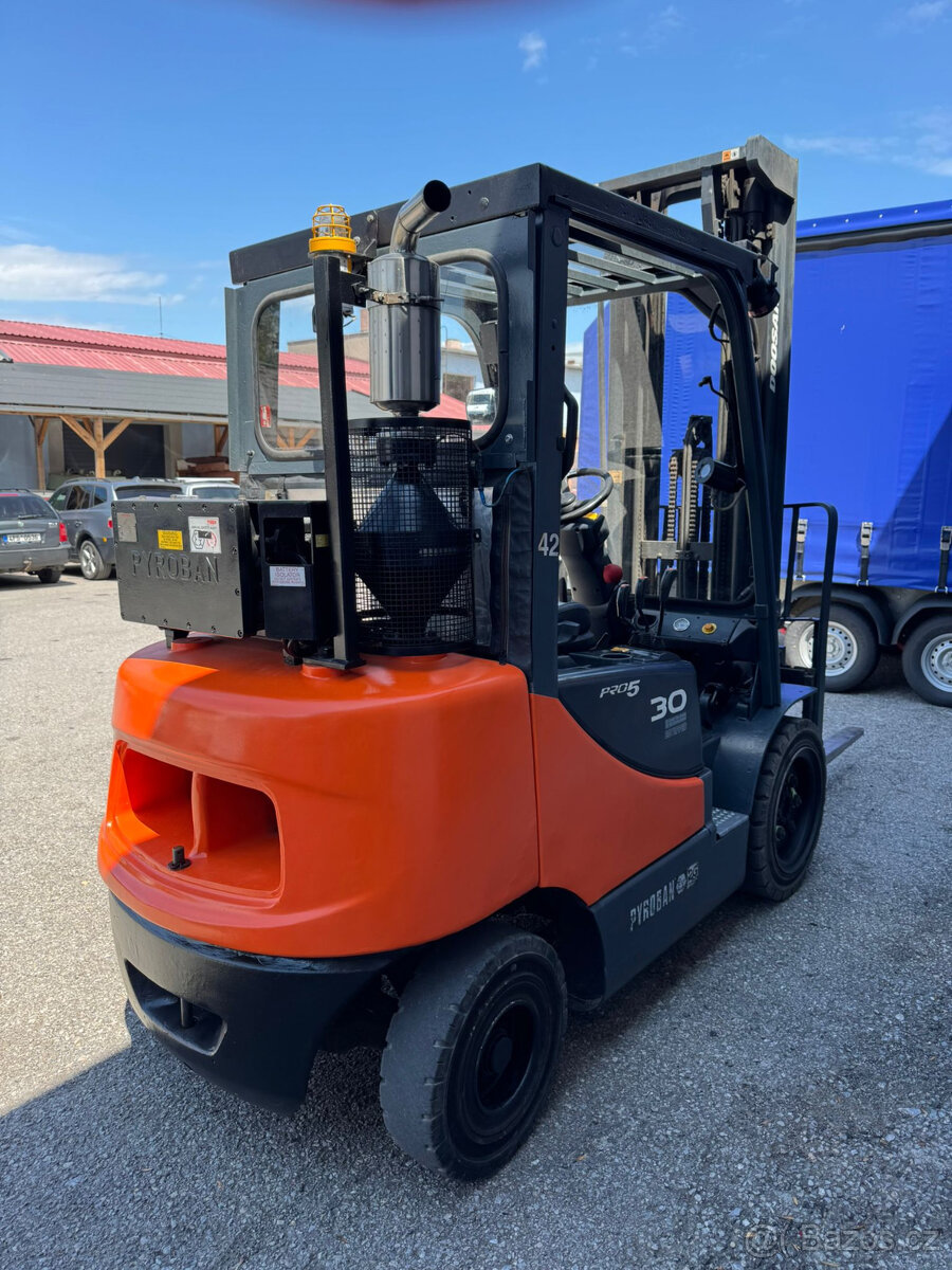 VZV DOOSAN D30S-5 - 3