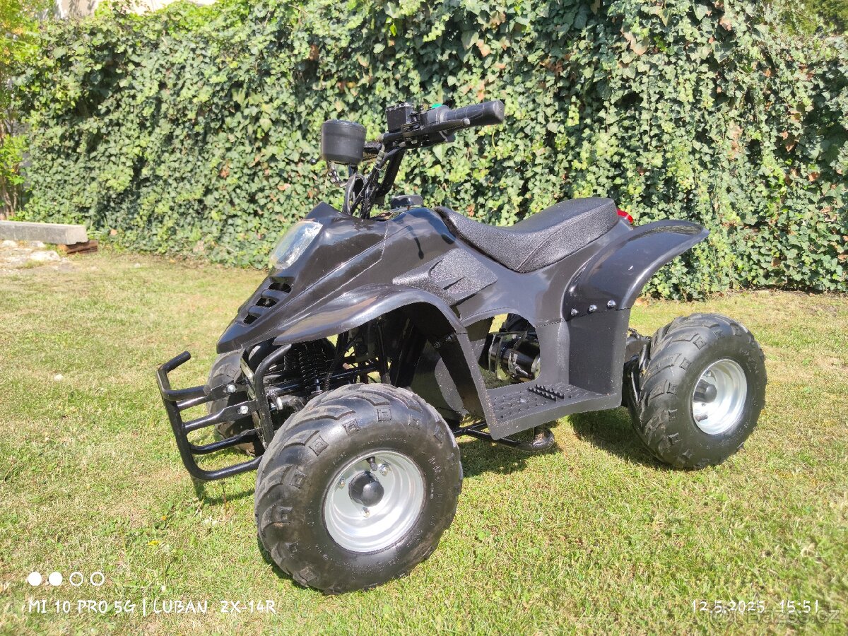 Elektrická čtyřkolka dětská
