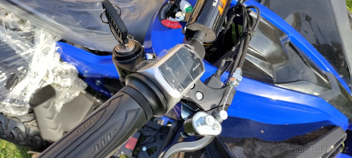 Nová zelená dětská elektr. čtyřkolka M-Gade 1200w