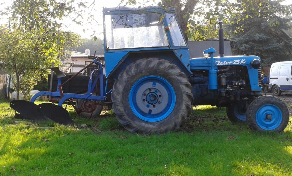 Traktorový pluh Agrostroj PN 252 - 3