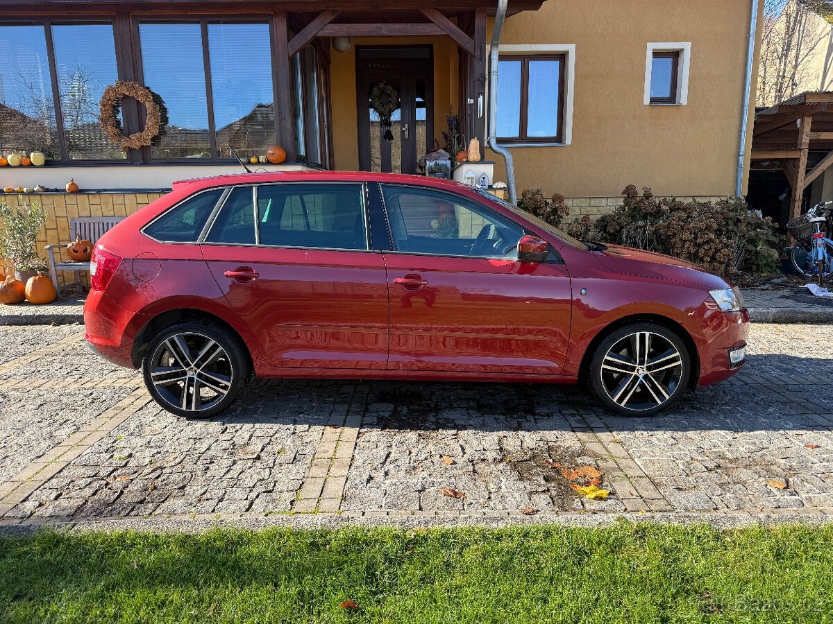 ŠKODA RAPID SPACEBACK 2014 1.2TSI 77Kw AMBITION - 3
