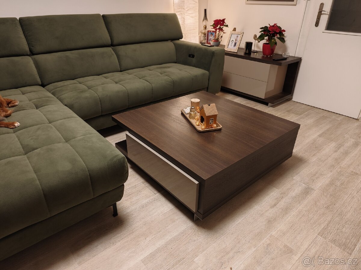 Prodám konferenční stolek - 3