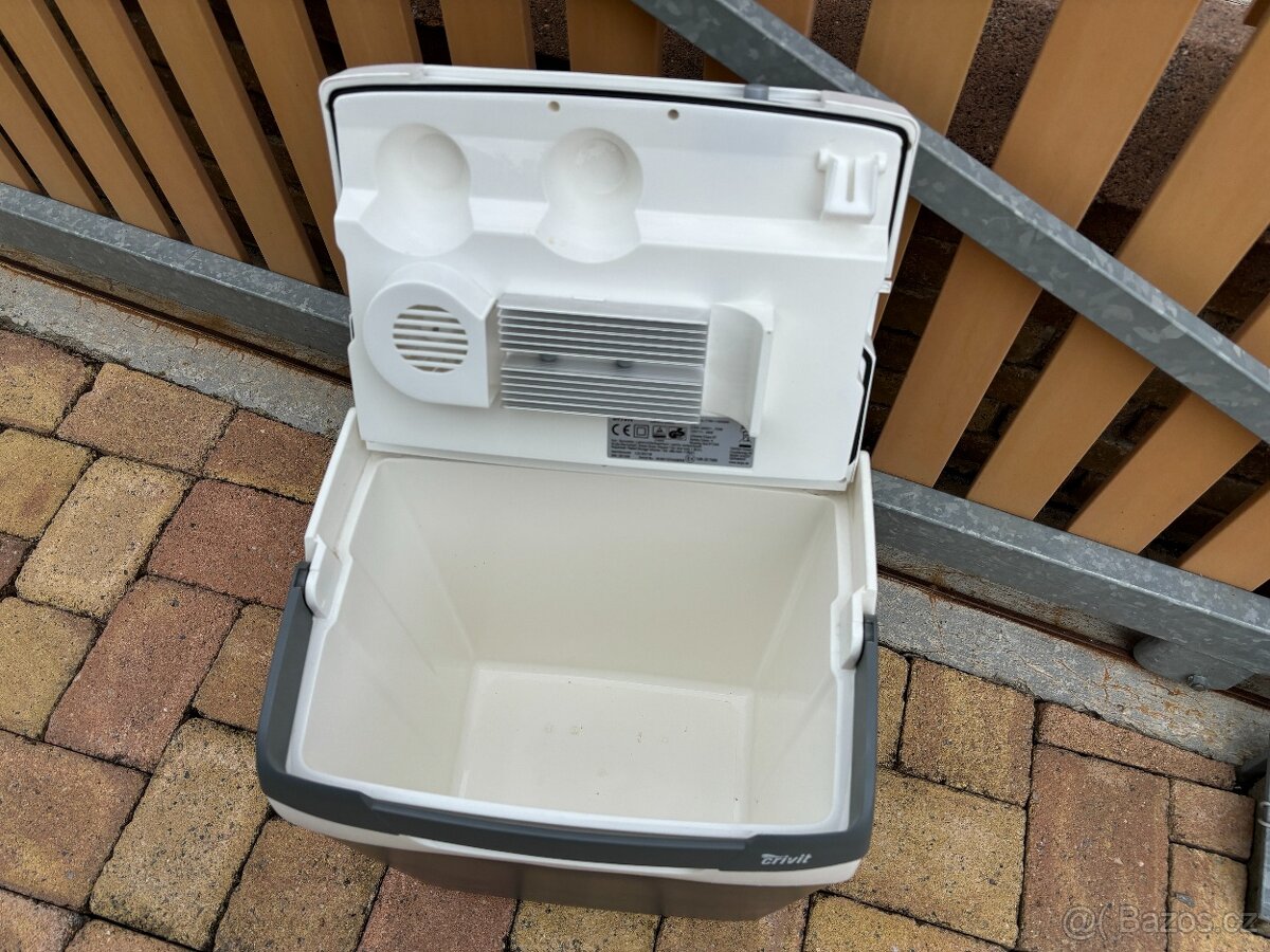 Elektrický chladící box Crivit REK 230 E3 - 3