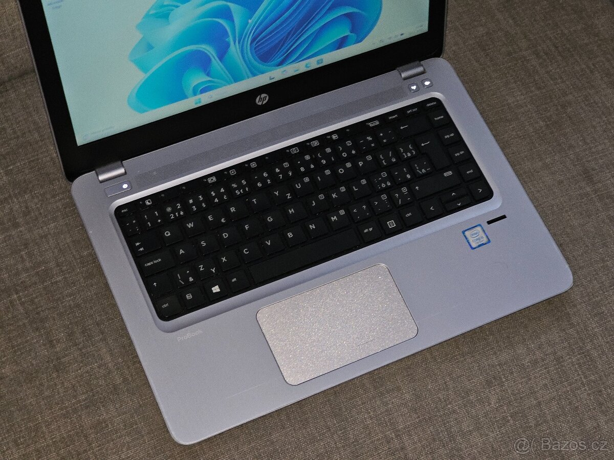 HP 440 G4 - 14" FullHD, i5, SSD 256GB, 8GB RAM - 3