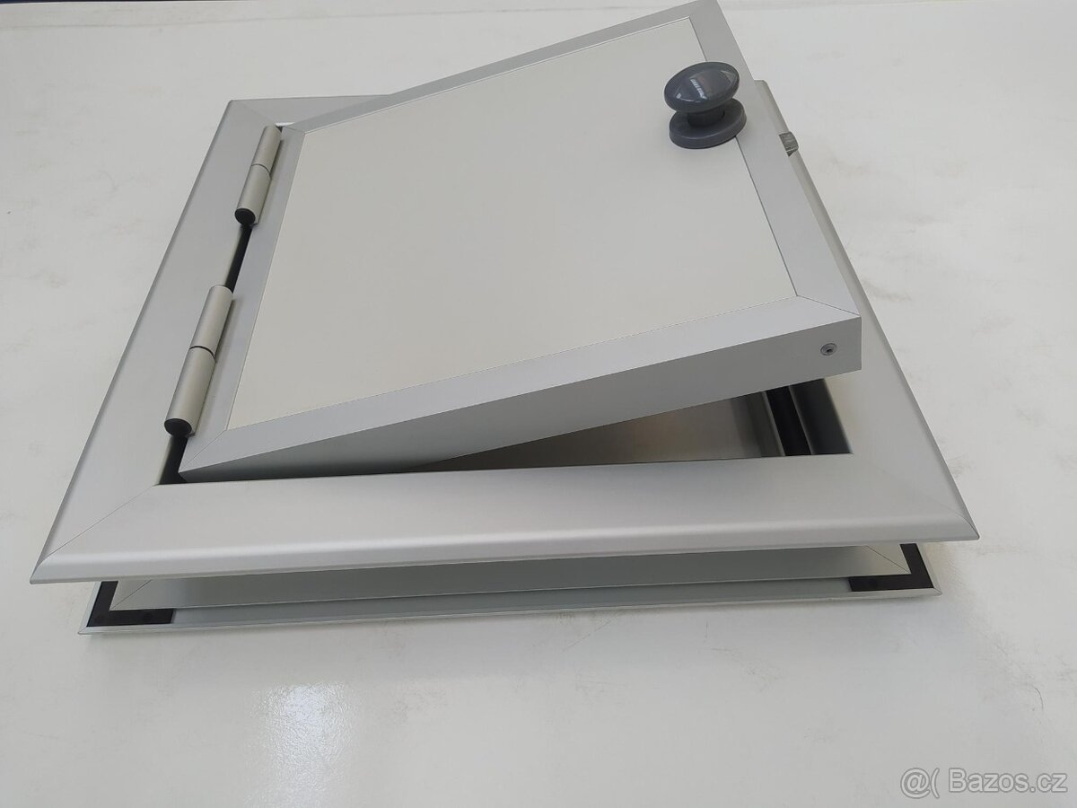 Revizní dvířka, zateplené,do pur panelu - 3