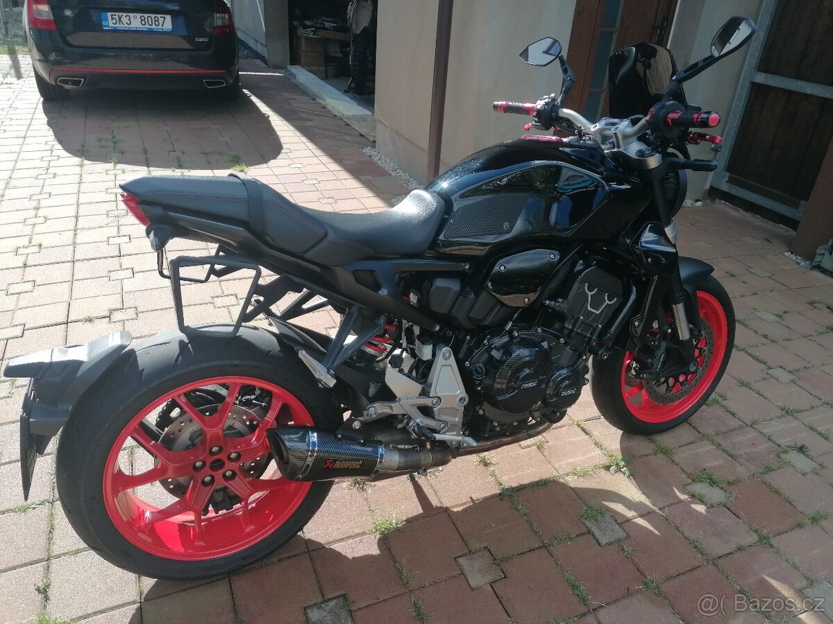 Honda CB 1000 r - 3