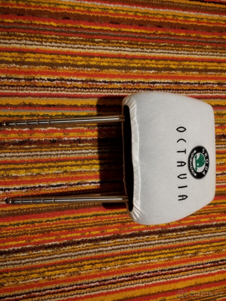 Opěrka hlavy přední Octavia - 3