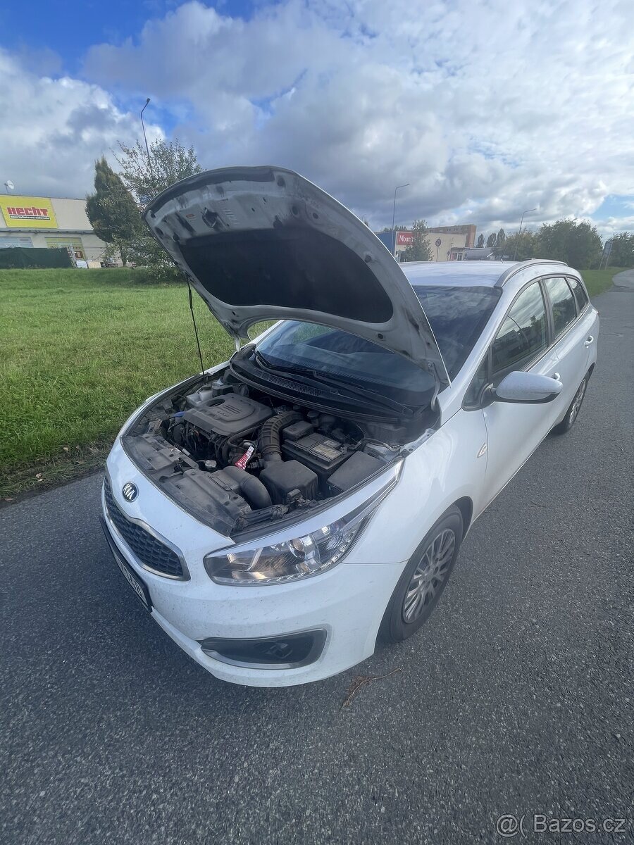 Kia Ceed - 3