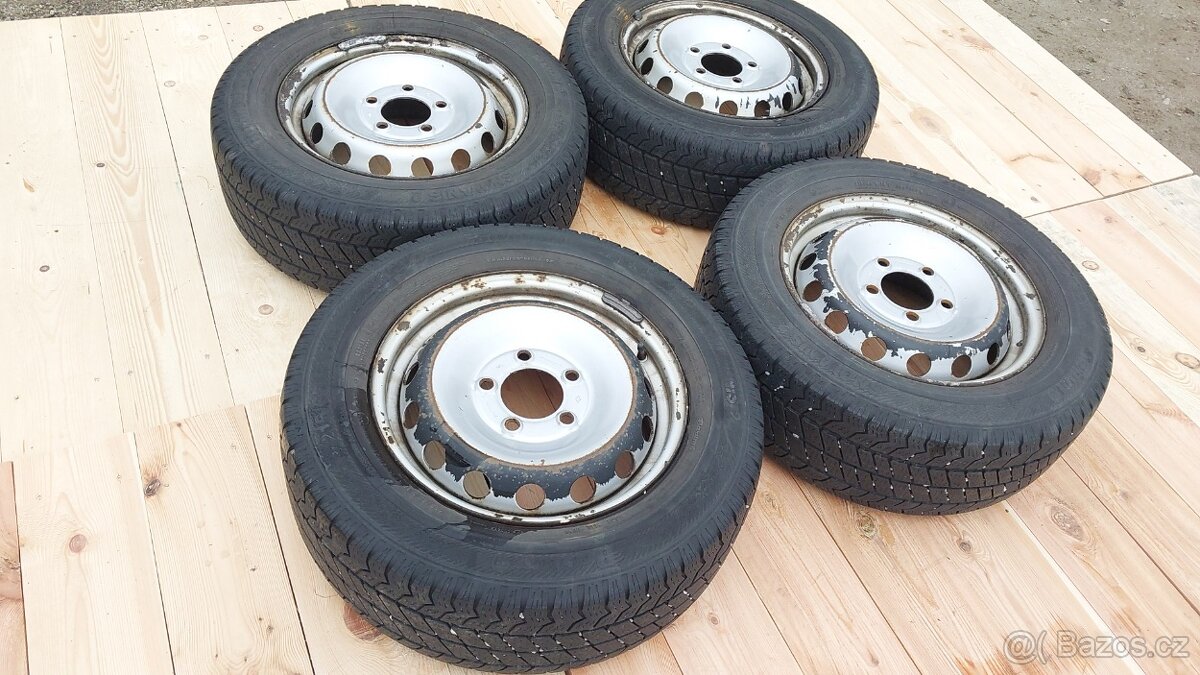 Sada 4x Kol Renault Master 215/65R16C - 3