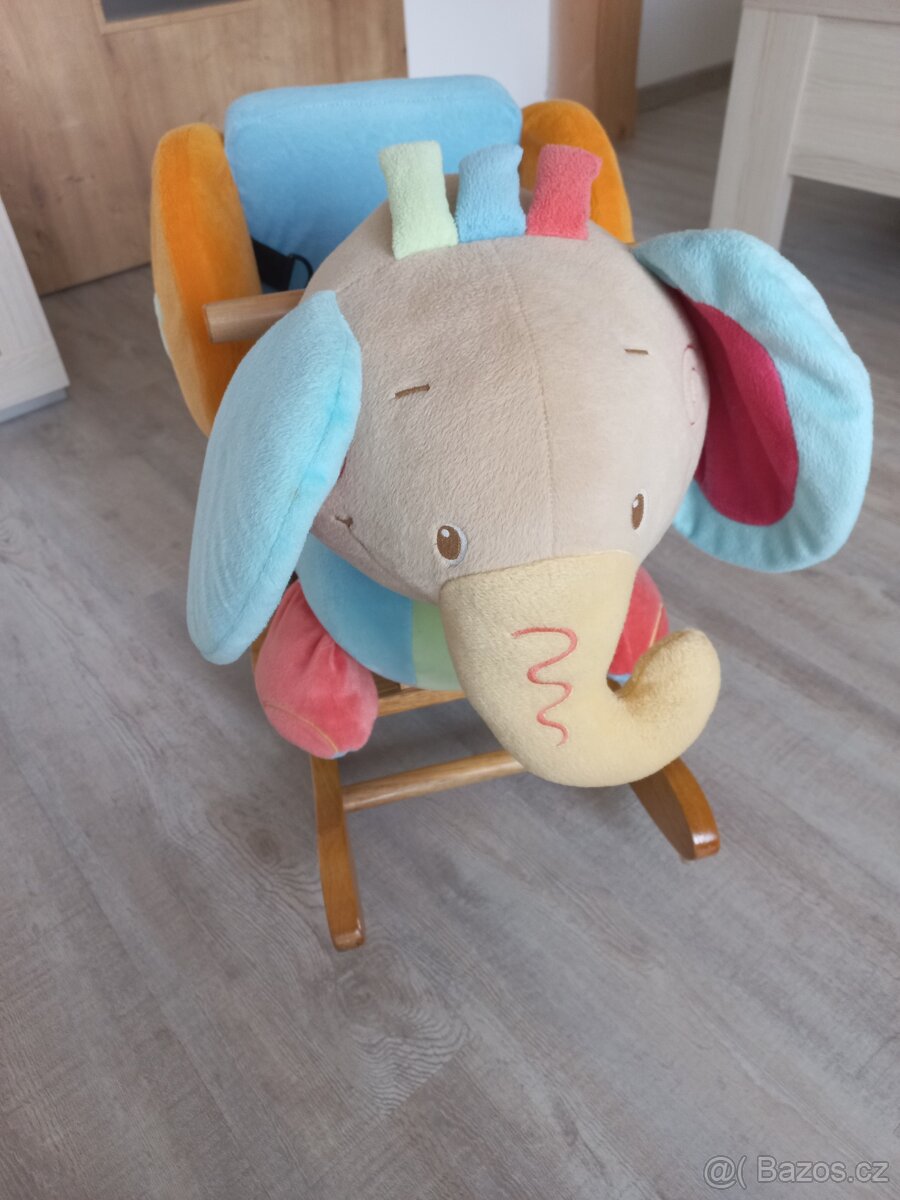 Houpací slon NATTOU - 3