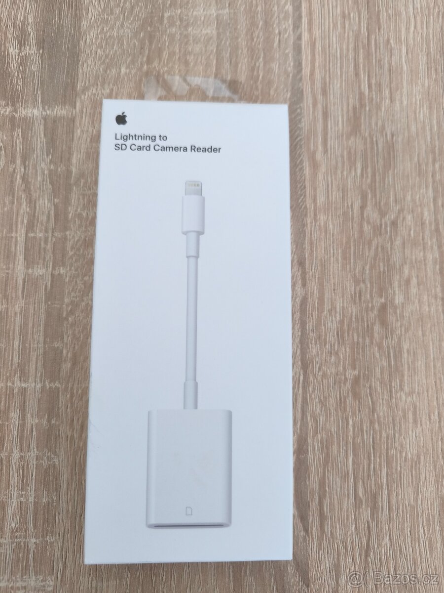 Apple Lightning to SD Card Reader - 3