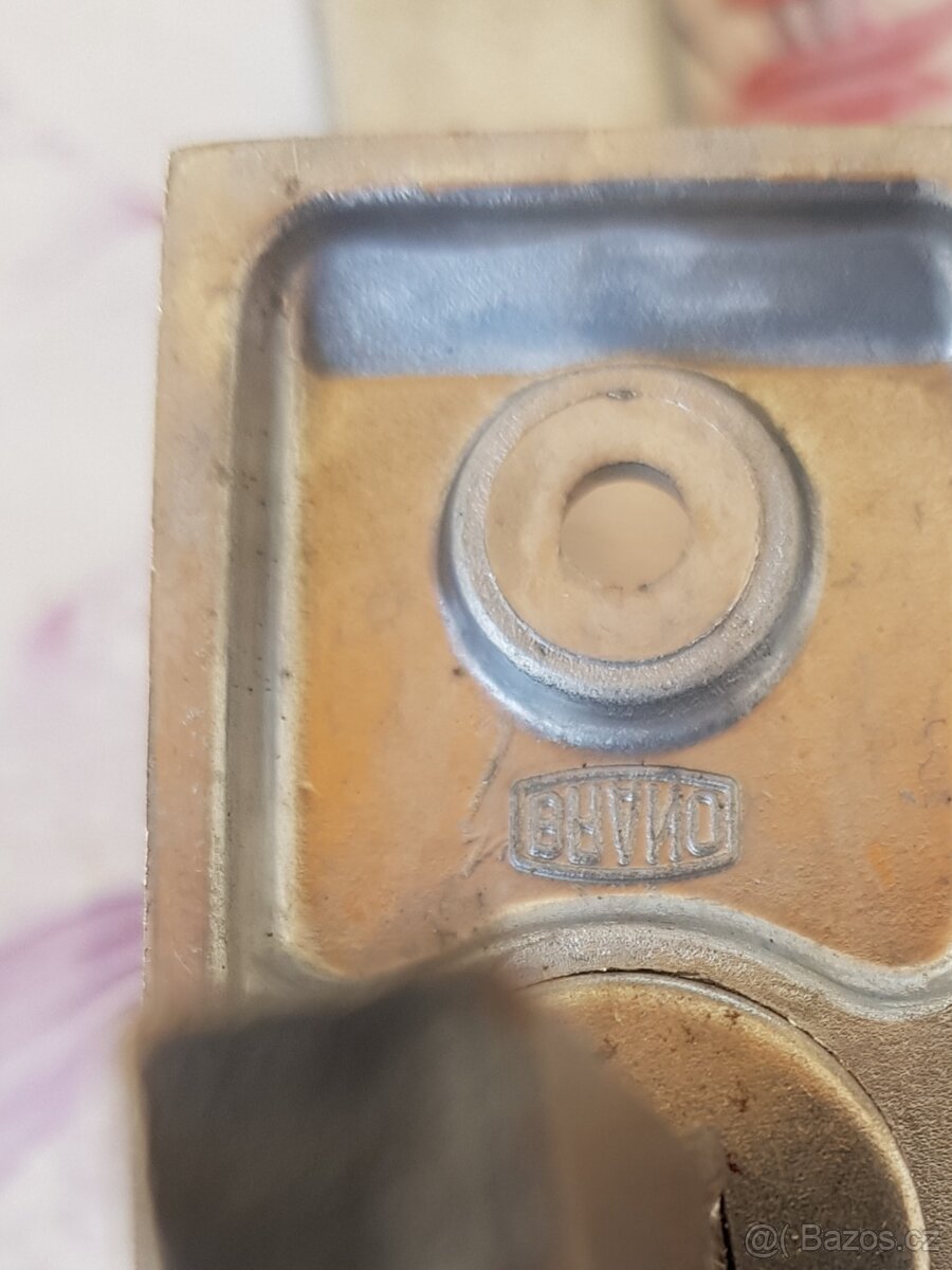 Kličky k oknu, půloliva Brano 6x6 - 3