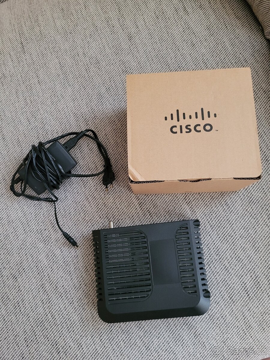 Kabelový modem EPC3208G zn. Cisco - 3