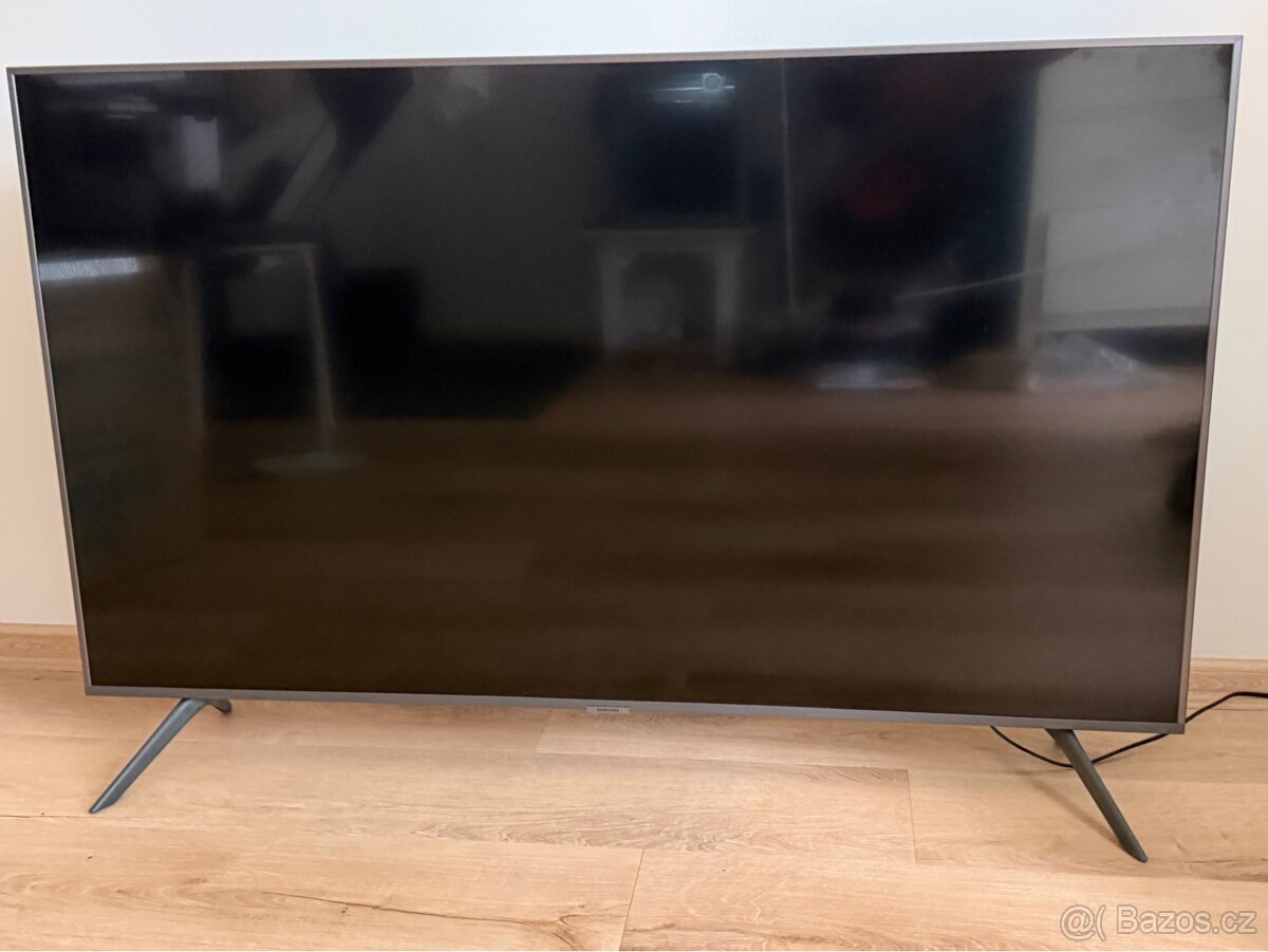 50" Samsung UE50TU7172 - 3