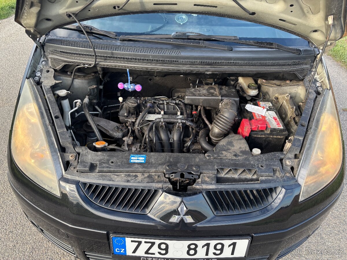 Mitsubishi Colt 1.1 - 3