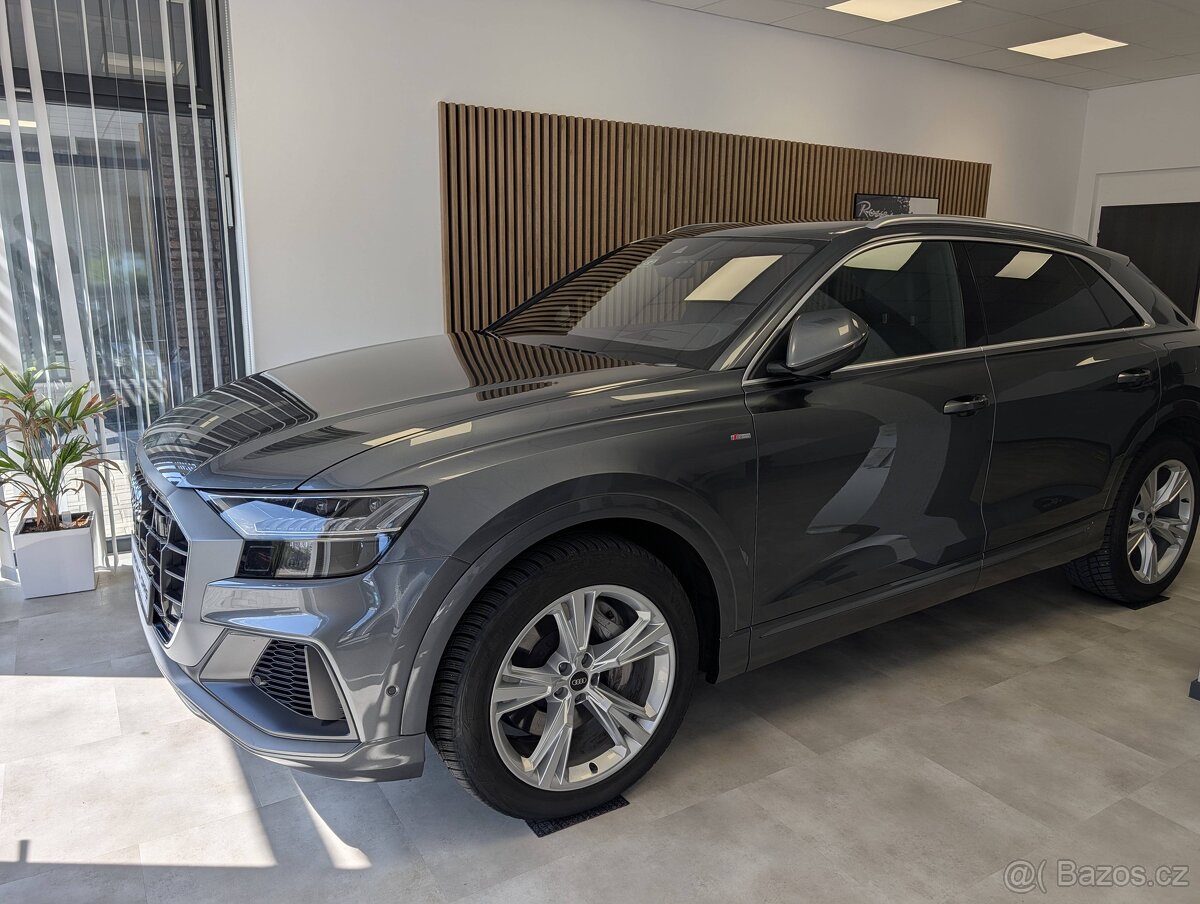 Audi Q8 3,0 E55 TFSI Quattro S-line - 3