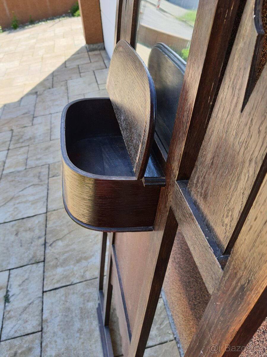 Věšák se zrcadlem - 3