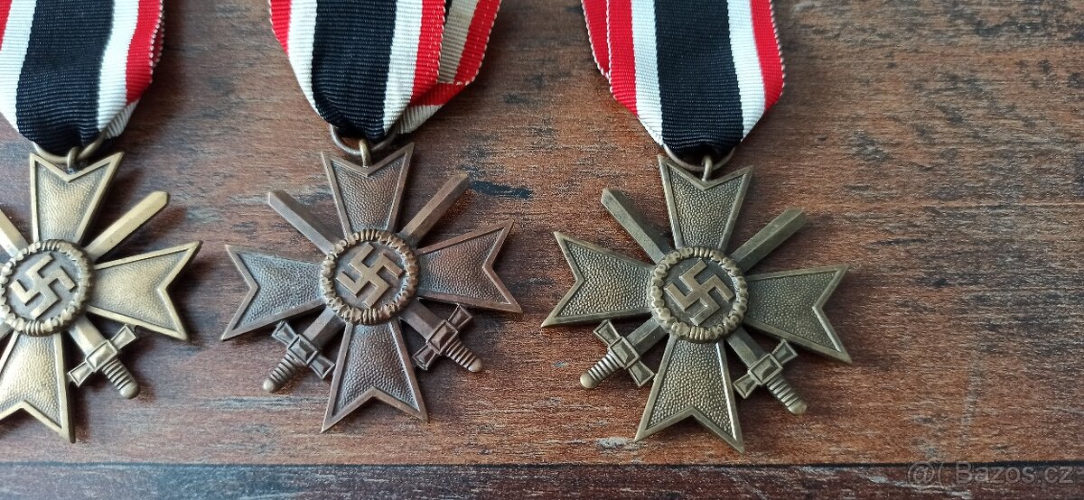 Záslužný kříž druhé třídy s meči. - 3