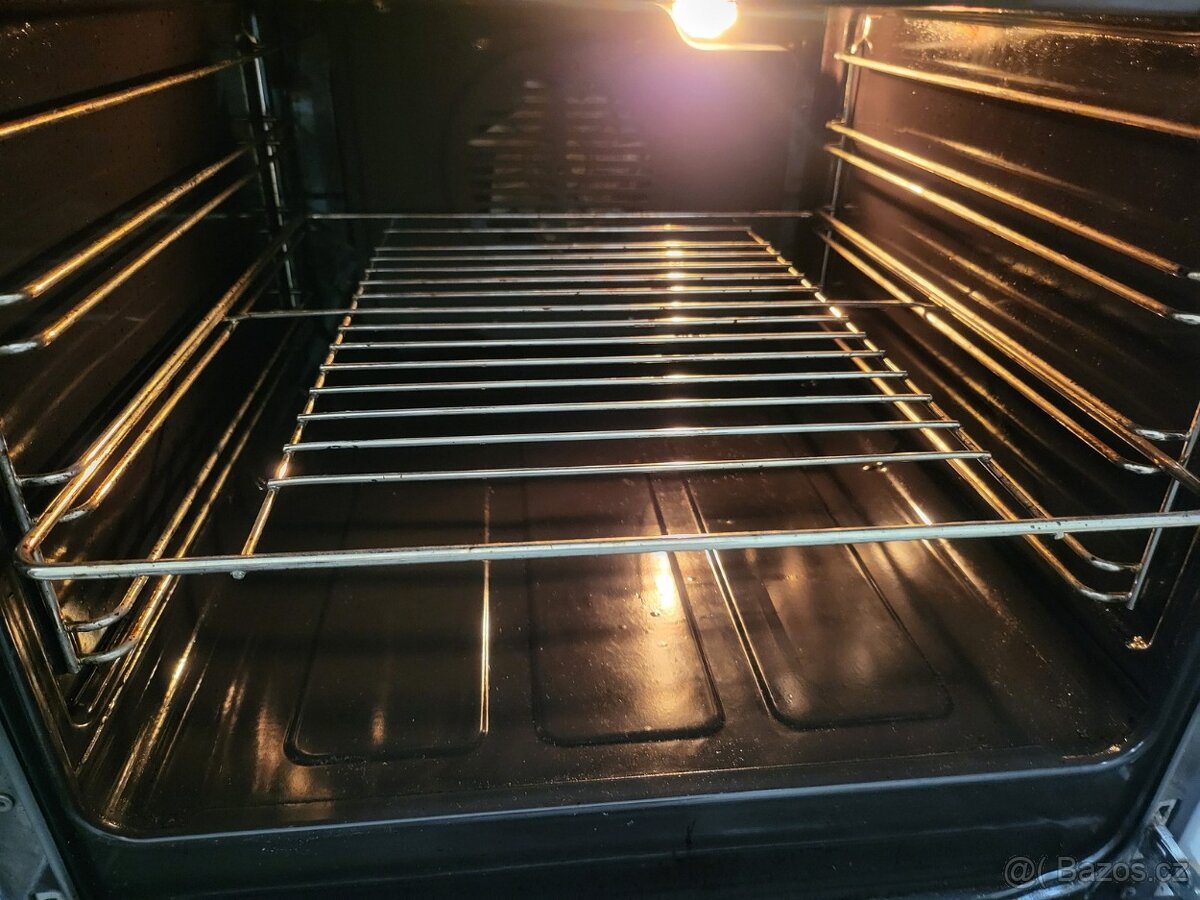 sklokeramický sporák, multifunkční trouba - 3