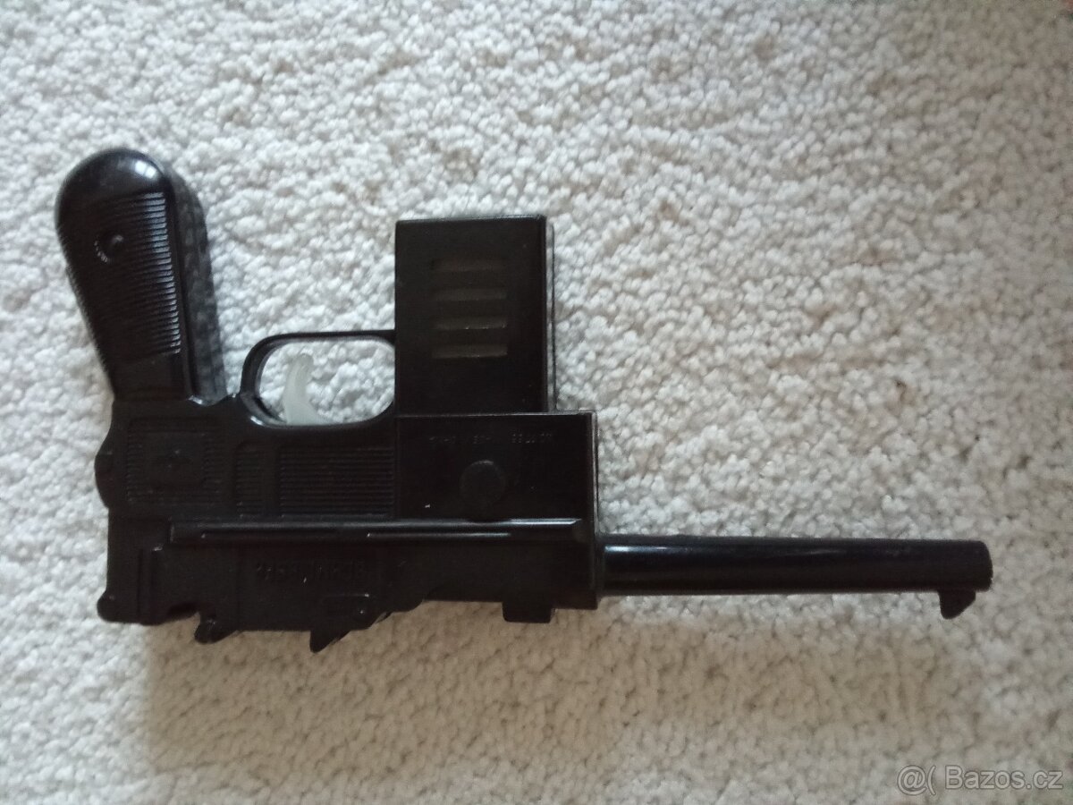 Prodám dětské hračky: zvířátka, auta, motorku - 3