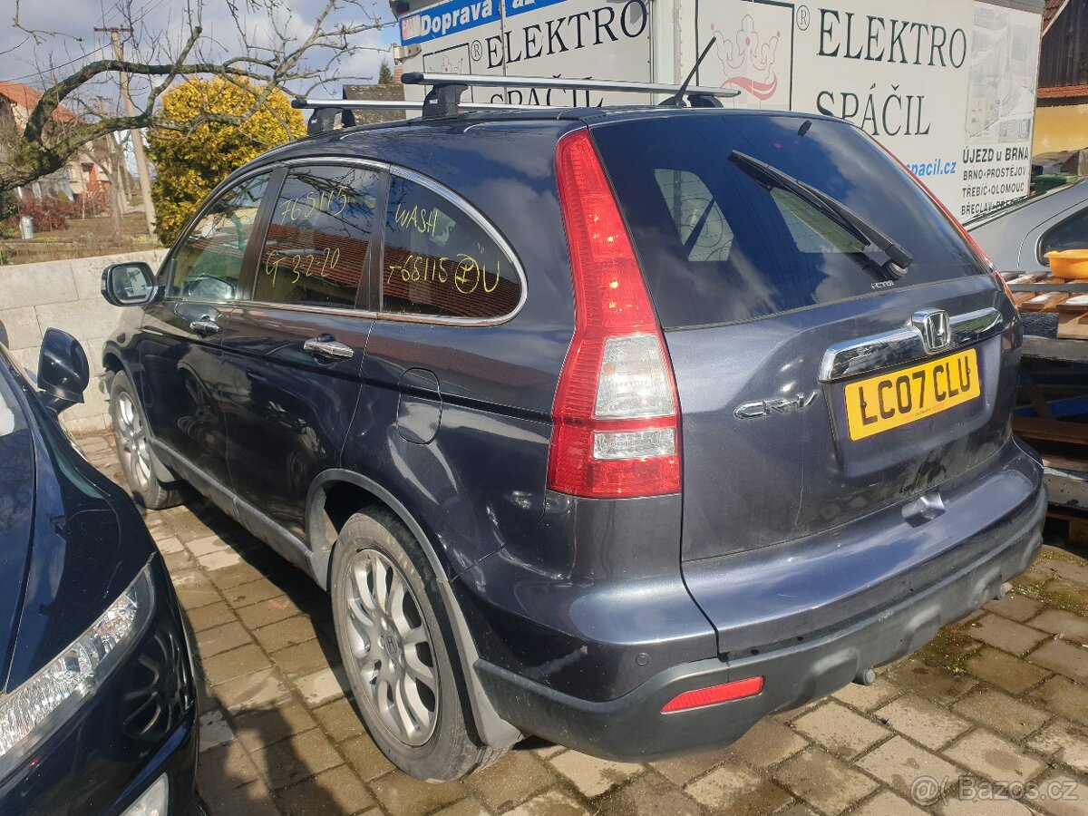 Honda CRV pred i poface na náhradní díly - 3