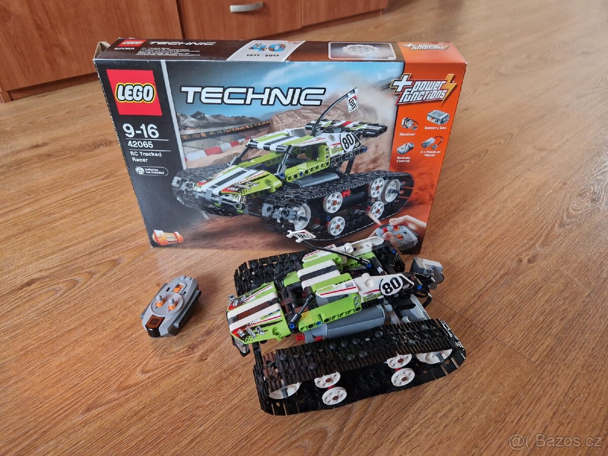 Lego Technic RC-Tracked Racer - 3