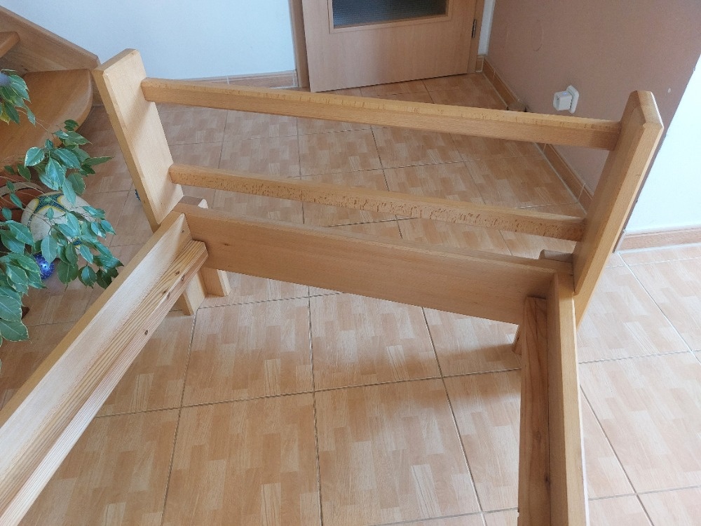 Jedno lůžko postel masiv buk - 3