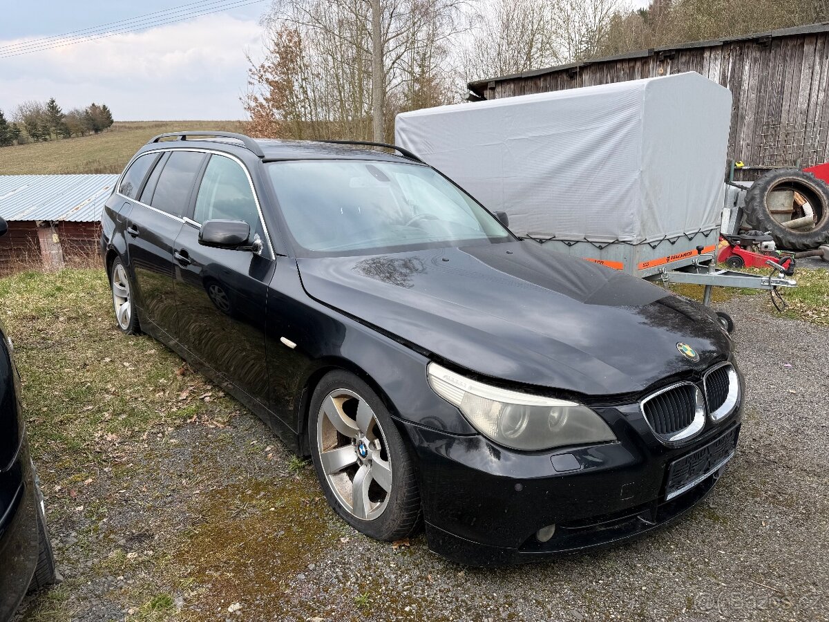 Náhradní díly e61 - 3