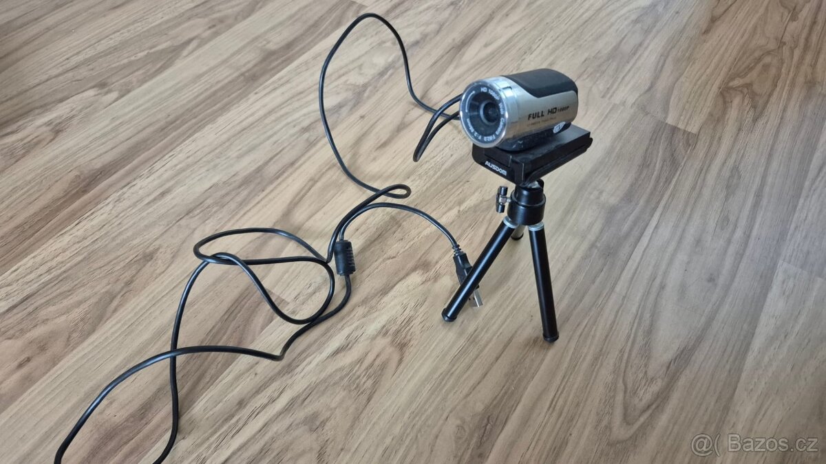 Sestava PC HP s monitorem LG - 3