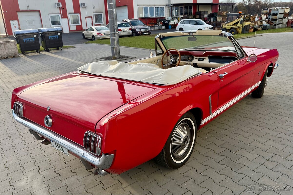 1965 Ford Mustang Convertible 289 V8 - 3