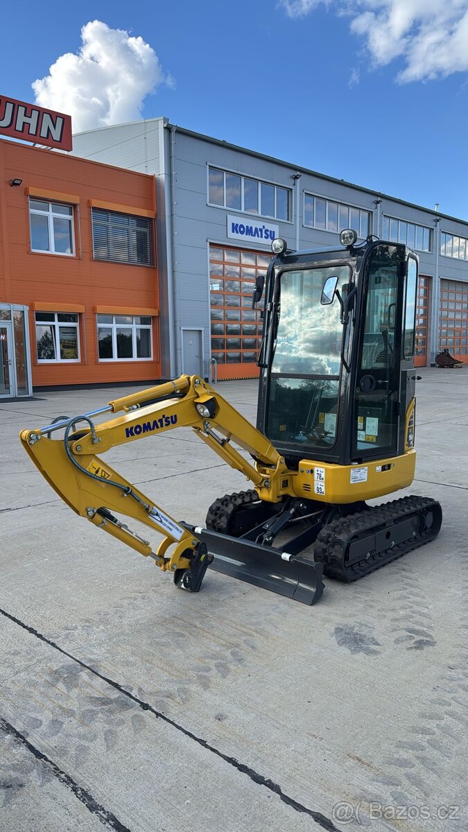 KOMATSU PC16 NOVE - 3