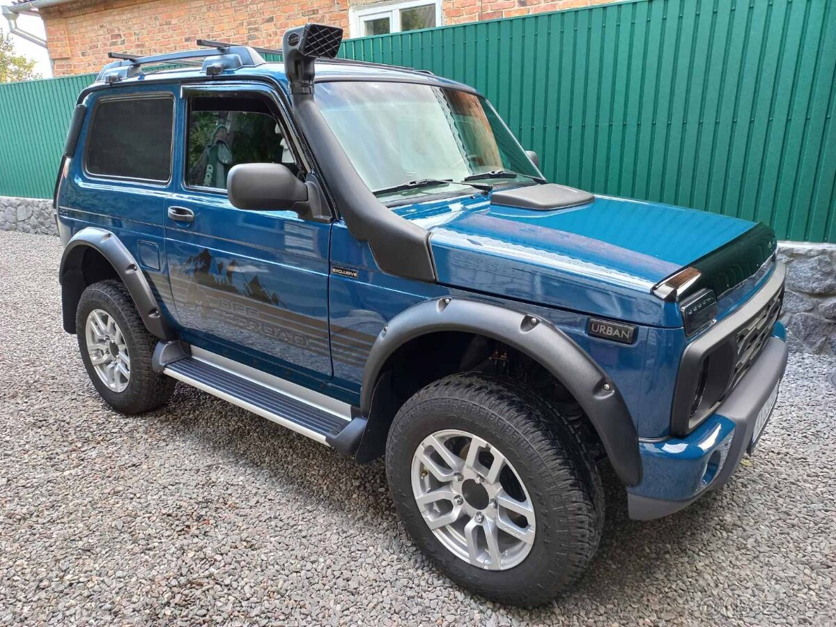 Lada Niva 4x4 URBAN/BRONTO - 3