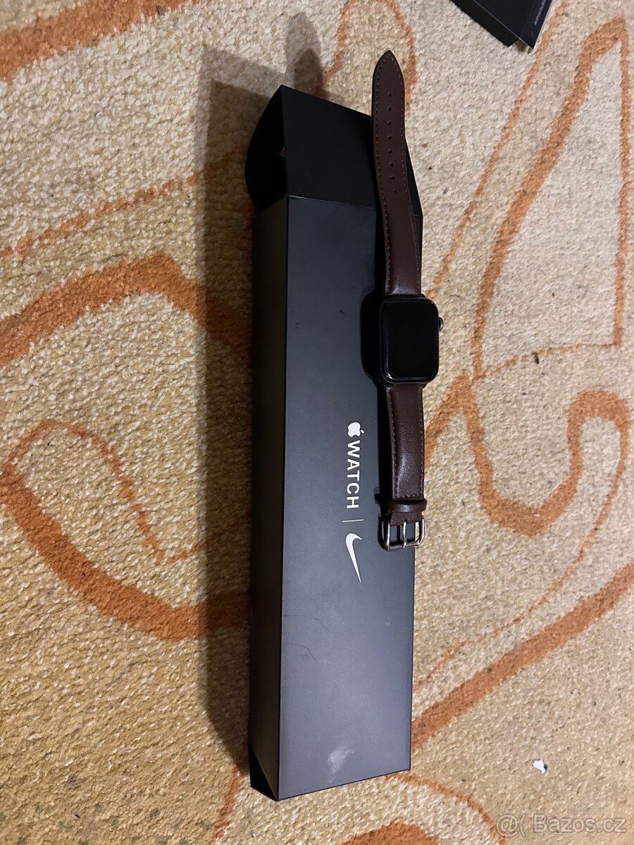 Apple Watch 5 Nike Edition - 3