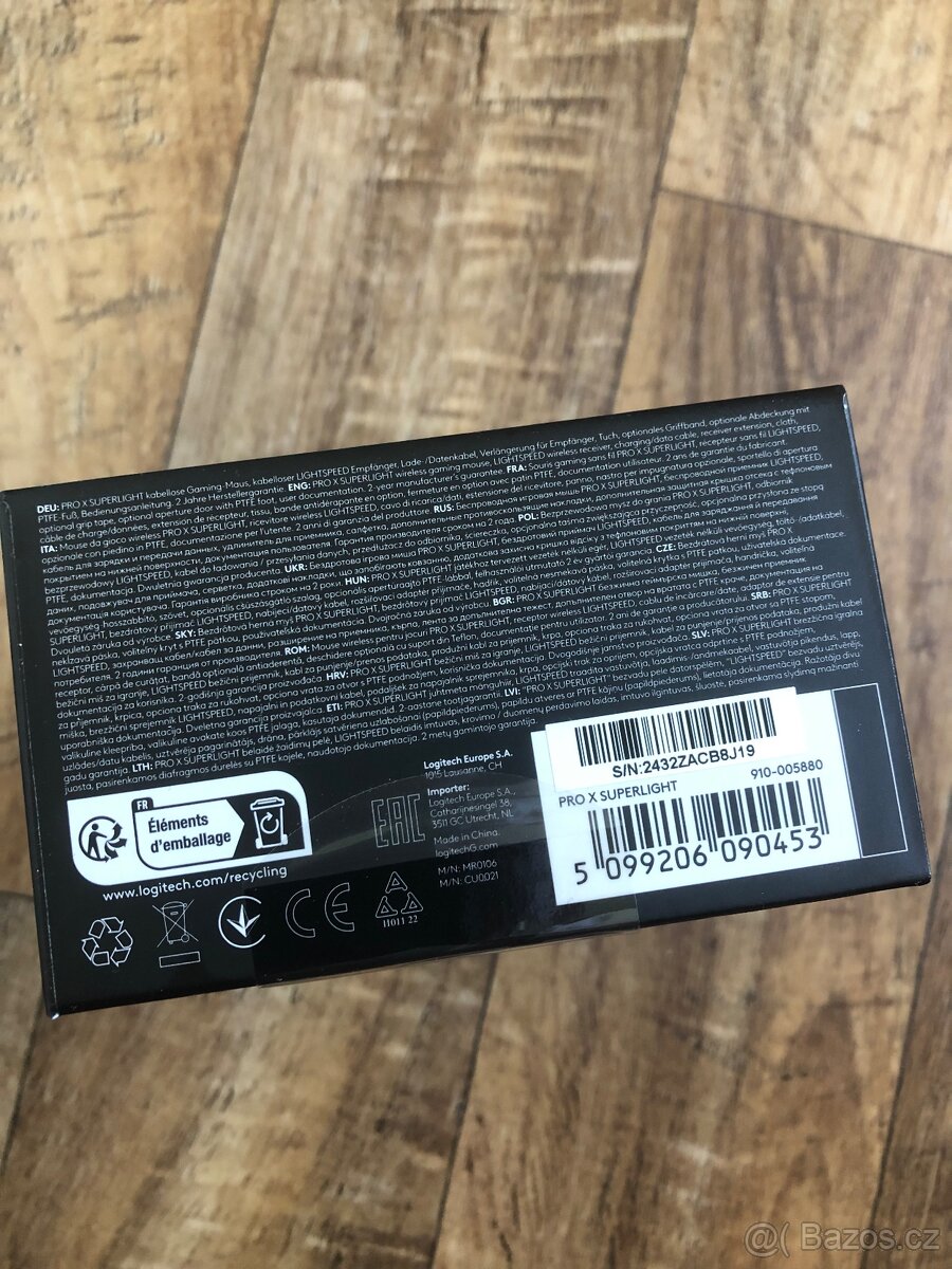Herní myš Logitech PRO X Superlight - 3