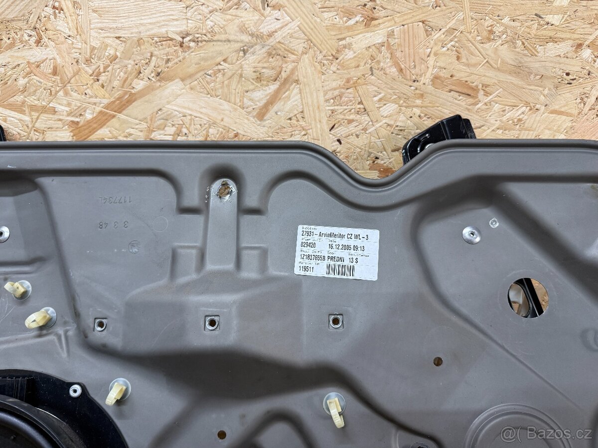 LEVÁ PŘEDNÍ STAHOVAČKA ŠKODA OCTAVIA 2 1Z1837655B - 3