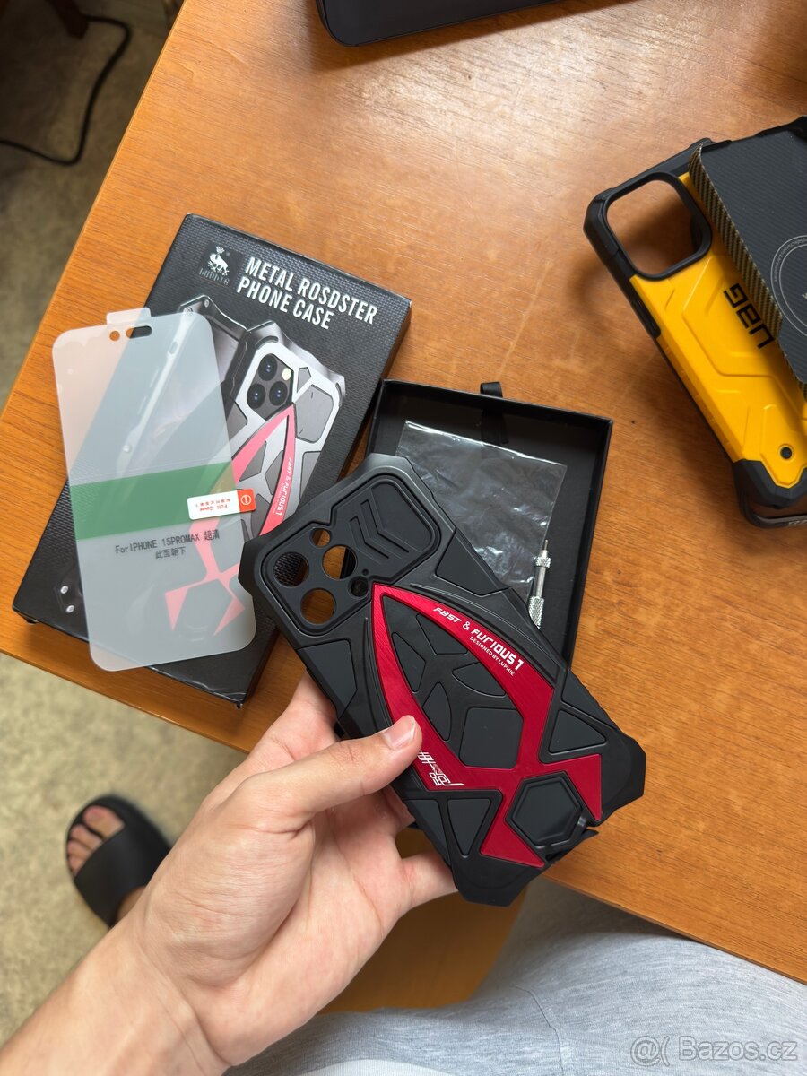 Pouzdro na iPhone 15 Pro Max - 3