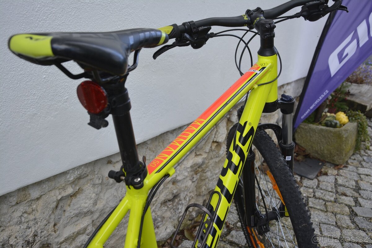 Kellys Madman 50 M 27,5 stojánek - zánovní - půjčovna - 3