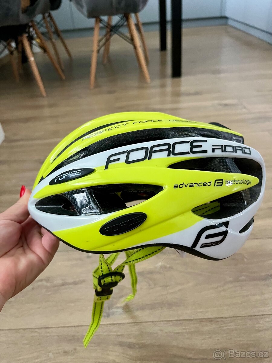 Pěkná dětská přilba - 3