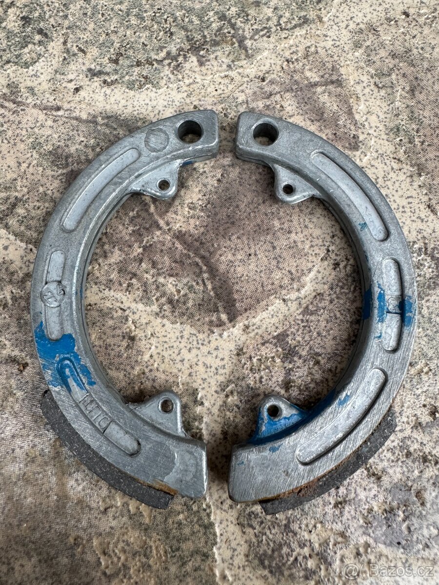 Startovací čelisti, pakny asi Babetta , moped - 3