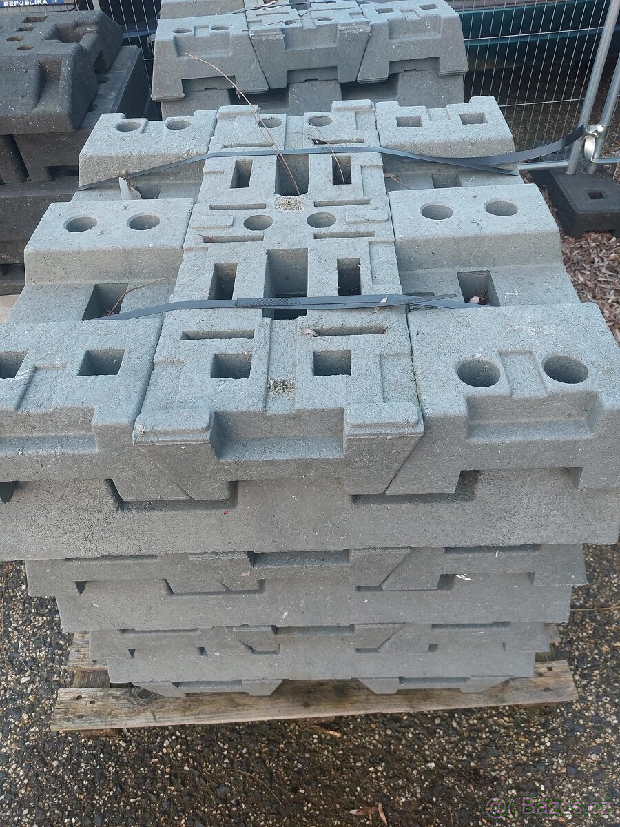 Patky a mobilní ploty - 3