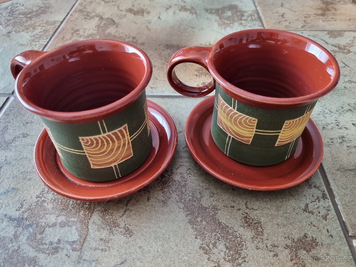 Set hrnků s podšálky- keramika - 3