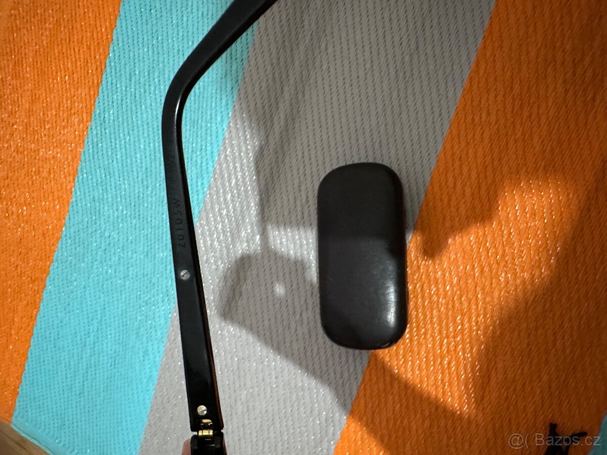 Sluneční brýle LV - 3