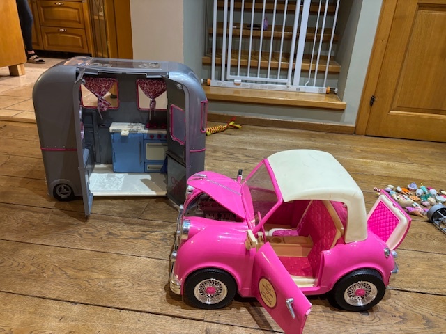 Auto s karavanem - 3