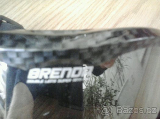 Prodám dětskou přilbu Rossignol Dargon s brýlemi - 3