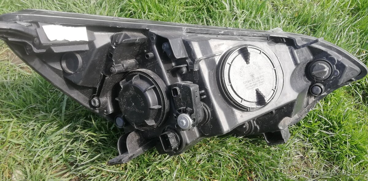 Kia Rio III, 3 levá lampa - 3