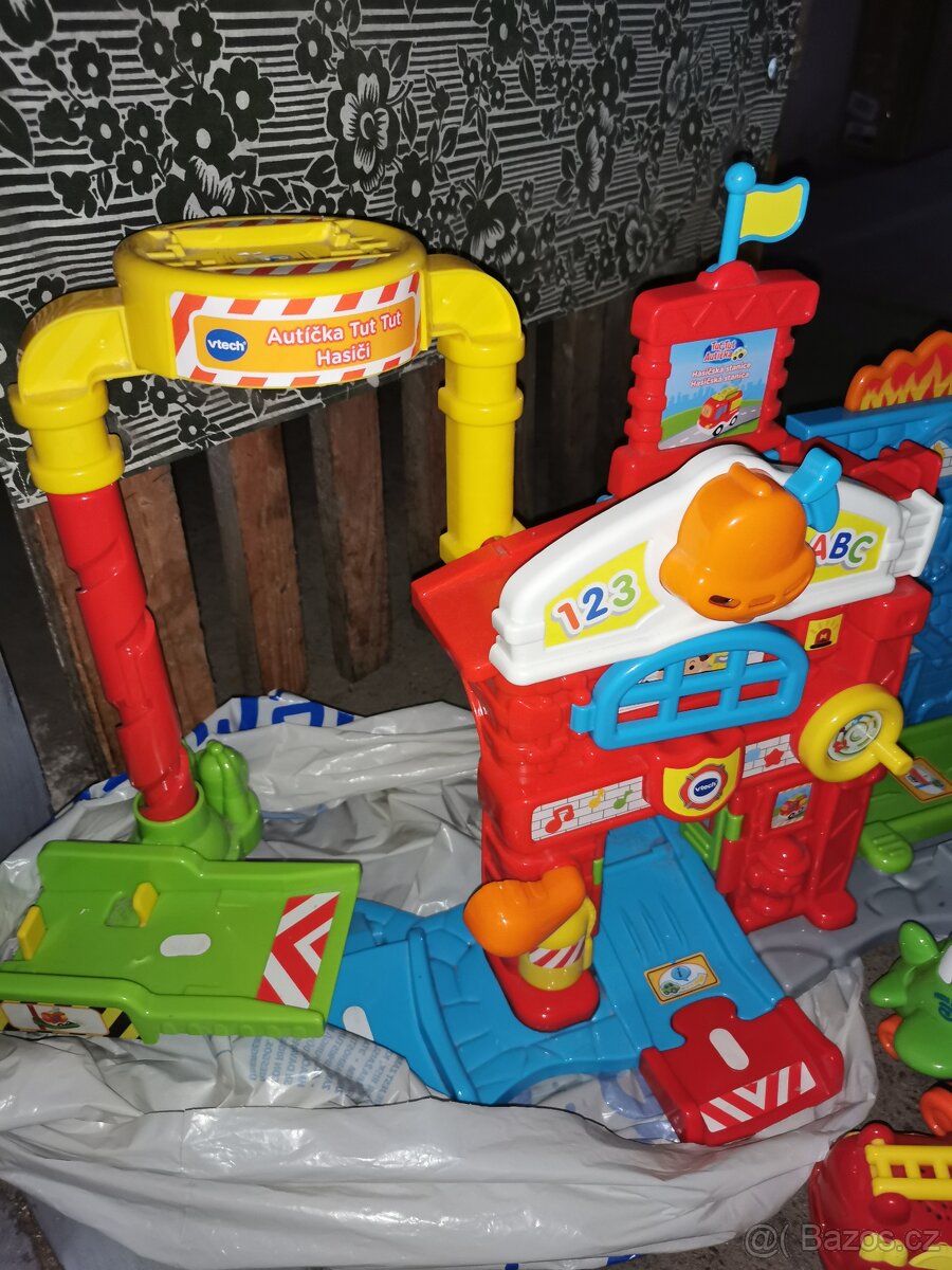 Tut tut hasičská stanice, autíčka - 3