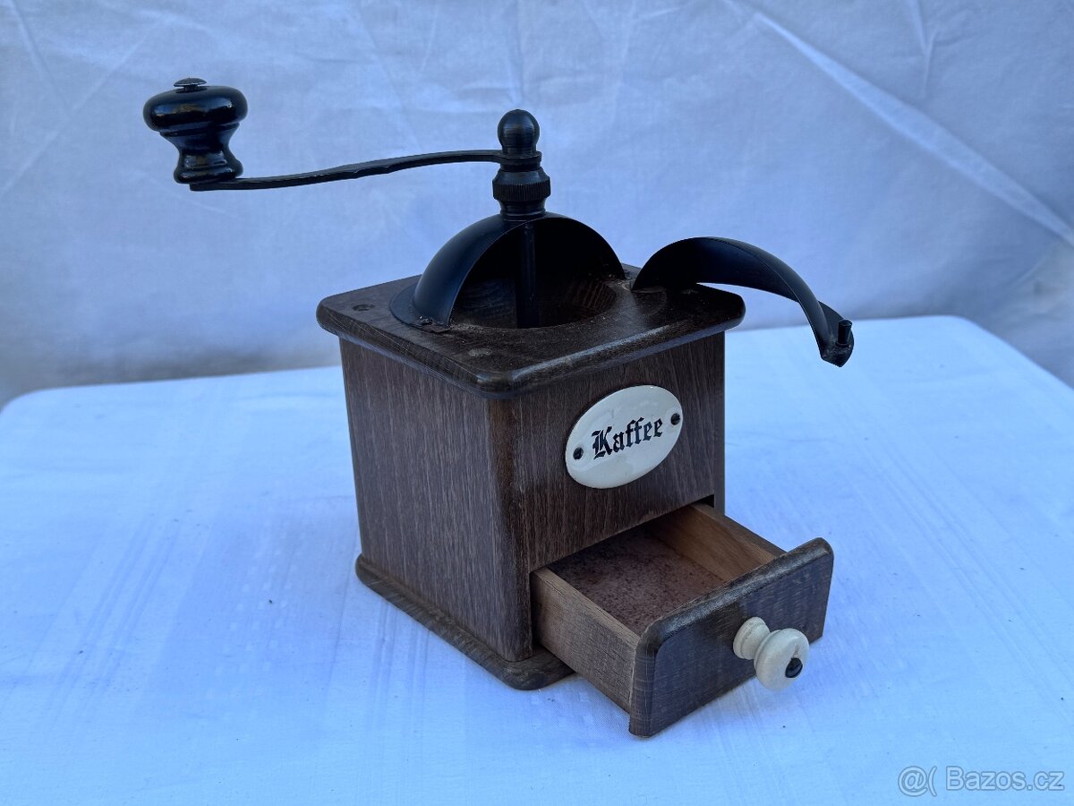 Hezký mlýnek na kávu - 3