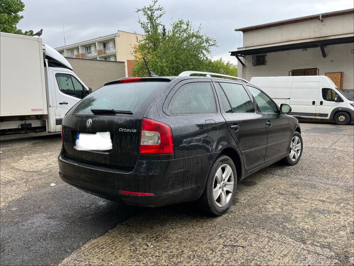 Škoda Octavia combi 2 ,Tdi r.2013 - 3
