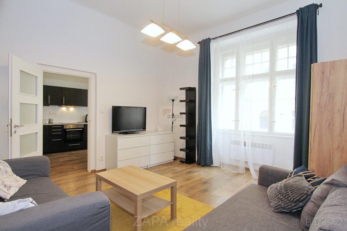 Pronájem bytu 2+kk 42 m2 s patrem na spaní, Praha 5 Smíchov, - 3